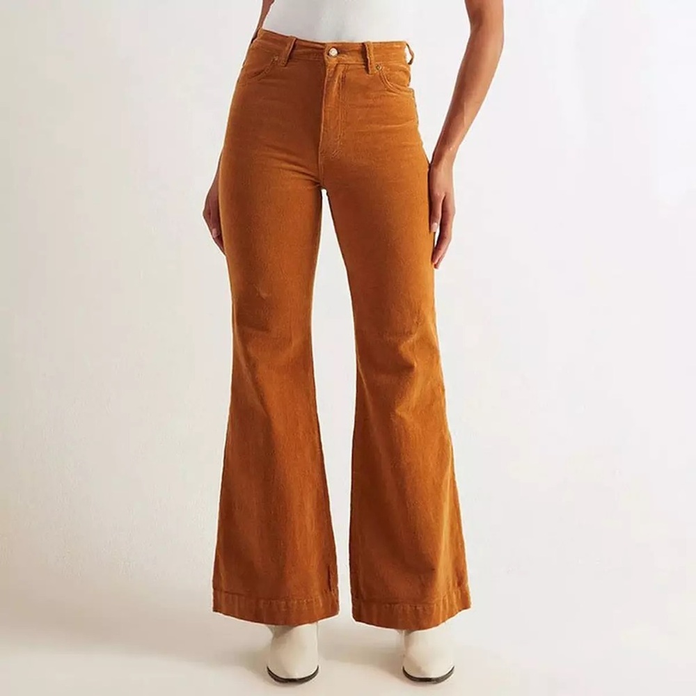 BWT ROLLA'S Eastcoast Flare Wide Leg Cords Sz 29